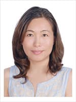 Mei Veprek, Associate